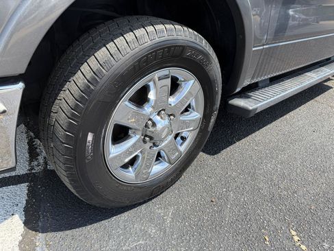 Used 2013 Ford F150 Lariat w/ Lariat Chrome Pkg RWD image 26