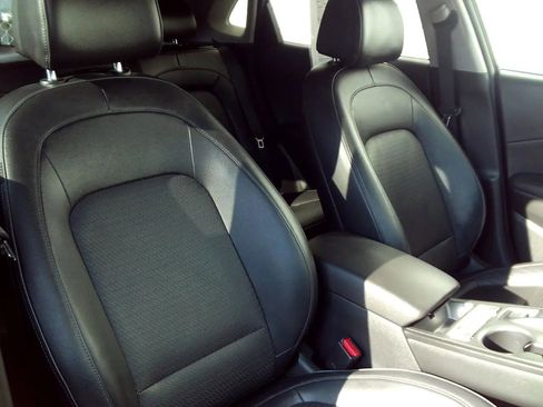 Used 2021 Hyundai Kona Ultimate FWD image 32