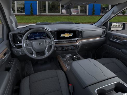 New 2026 Chevrolet Silverado 1500 LT Trail Boss w/ Dark Appearance Package AWD/4WD image 16