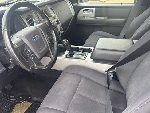 Used 2017 Ford Expedition EL XLT AWD/4WD image 9