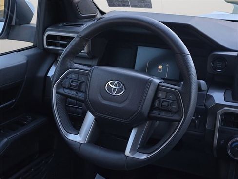 Certified 2024 Toyota Tacoma SR5 image 18