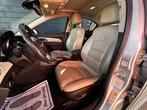 Used 2015 Chevrolet Cruze LTZ w/ Sun, Sound and Sport Package image 10
