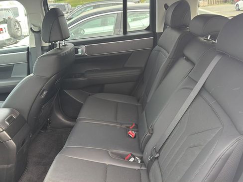 Used 2026 Hyundai Santa Fe SEL image 7