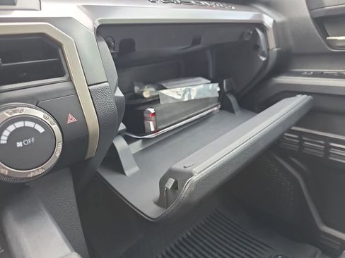 Used 2024 Toyota Tacoma TRD Sport RWD image 31