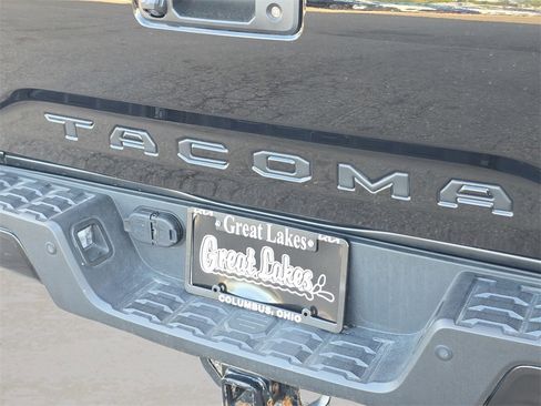 Used 2023 Toyota Tacoma Limited image 13