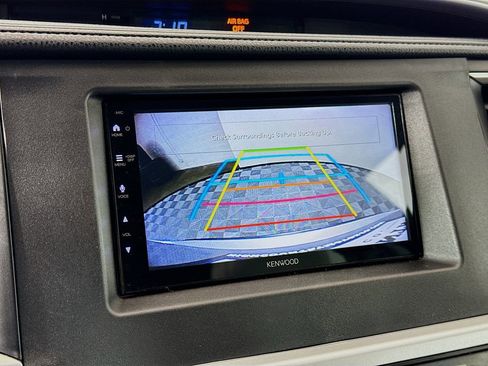 Used 2015 Toyota Highlander Plus AWD/4WD image 13