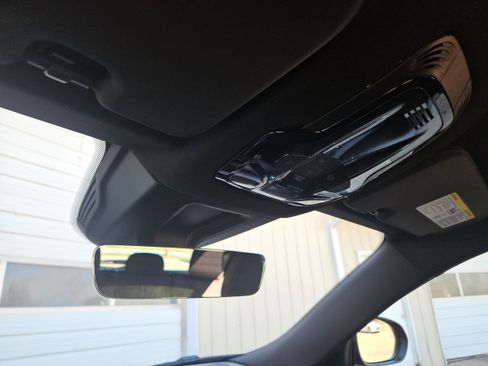 New 2025 Dodge Hornet GT w/ Tech Pack image 18