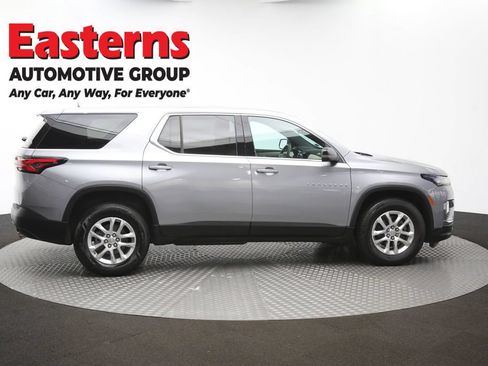 Used 2023 Chevrolet Traverse LS FWD image 43
