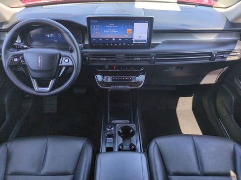 Used 2025 Lincoln Corsair AWD w/ Equipment Group 101A image 15
