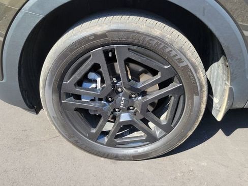 Used 2024 Kia Telluride EX X-Line AWD/4WD image 6