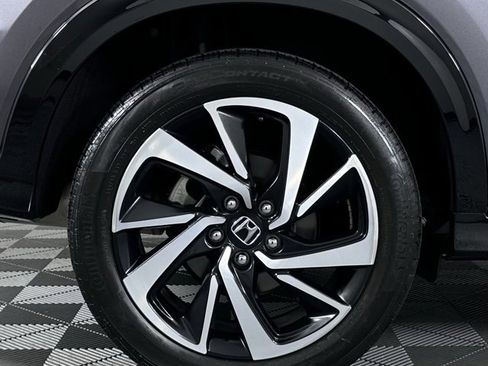 Used 2020 Honda HR-V Sport image 11