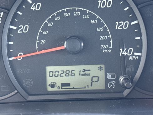 Used 2024 Mitsubishi Mirage ES image 19