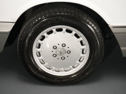 Used 1987 Mercedes-Benz 300 SDL image 24