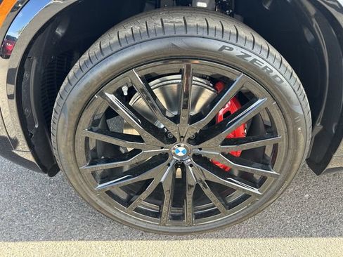 Used 2026 BMW X5 sDrive40i w/ M Sport Package RWD image 11