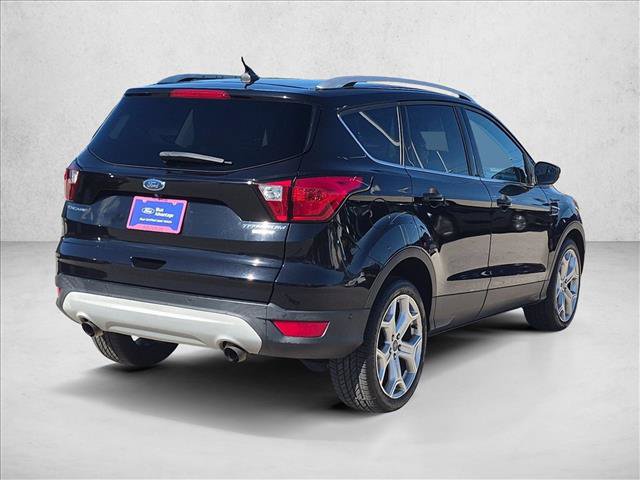 Certified 2019 Ford Escape Titanium AWD/4WD image 5