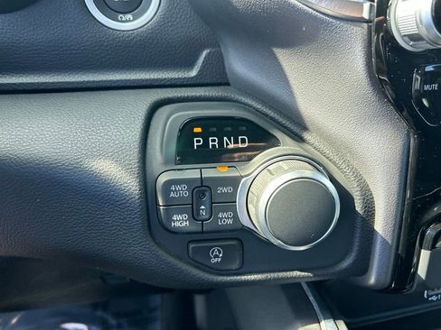Used 2025 RAM 1500 Big Horn AWD/4WD image 13