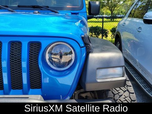 Used 2022 Jeep Wrangler Unlimited Sport AWD/4WD image 2