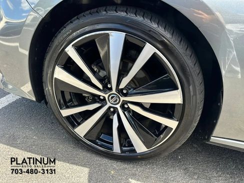 Used 2021 Nissan Altima 2.5 SR FWD image 22