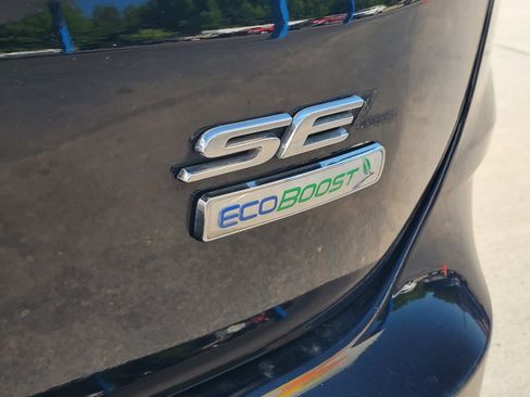 Used 2019 Ford Edge SEL w/ Equipment Group 201A FWD image 9