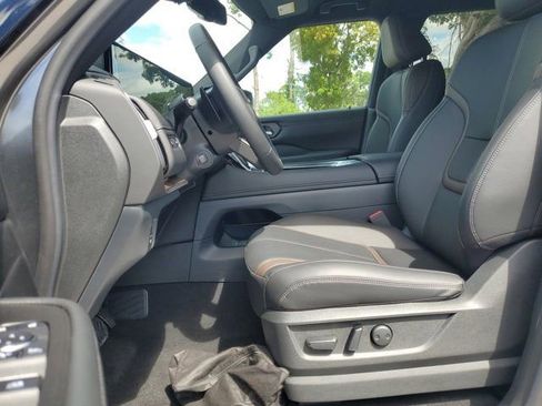 New 2026 Nissan Armada SL RWD image 9