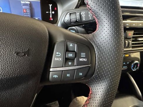 Used 2025 Ford Escape ST-Line image 20