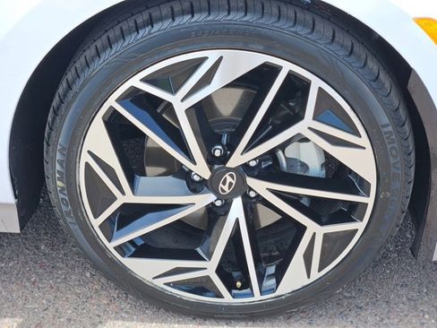 Certified 2024 Hyundai Ioniq 6 Limited image 27