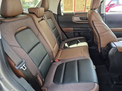 Used 2025 Ford Bronco Sport Outer Banks w/ Outer Banks Tech Package+ AWD/4WD image 30