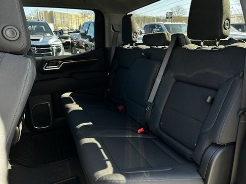 New 2026 GMC Sierra 1500 Elevation image 27