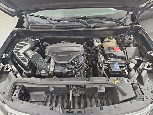 Used 2020 GMC Acadia SLT FWD image 21