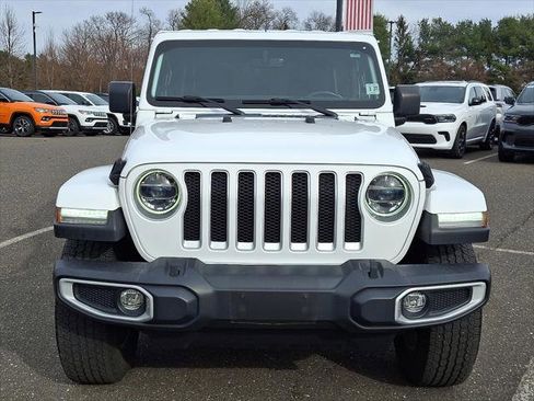 Certified 2022 Jeep Wrangler Unlimited Sahara w/ LED Lighting Group image 8