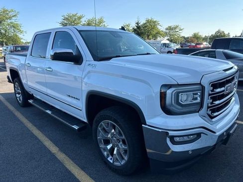 Used 2018 GMC Sierra 1500 SLT AWD/4WD image 8