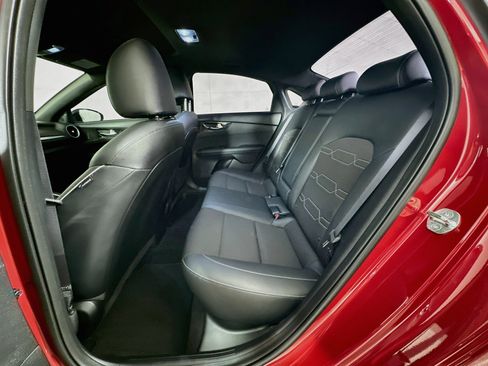 Used 2024 Kia Forte GT-Line w/ GT-Line Premium Package FWD image 28
