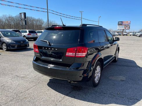 Used 2017 Dodge Journey SE image 6