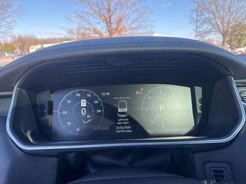 Used 2017 Land Rover Range Rover Sport HSE image 26