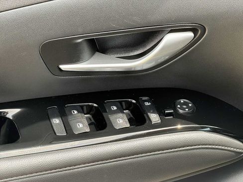 Used 2022 Hyundai Tucson Limited AWD/4WD image 14