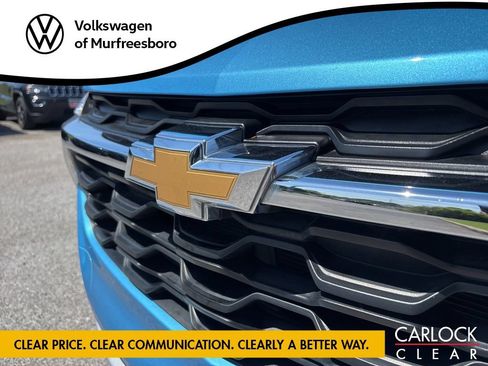 Used 2025 Chevrolet Trax LT w/ Driver Confidence Package FWD image 12