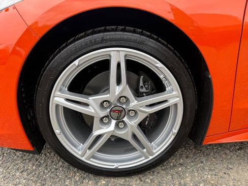 Used 2020 Chevrolet Corvette Stingray Premium Cpe w/ 3LT Preferred Equipment Group RWD image 13