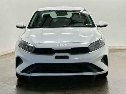 Used 2022 Kia Forte LXS FWD image 28