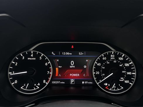 Used 2018 Nissan Maxima Platinum image 20