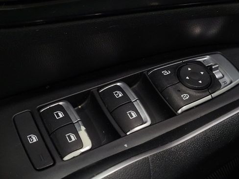 Used 2021 Kia Sorento LX image 27