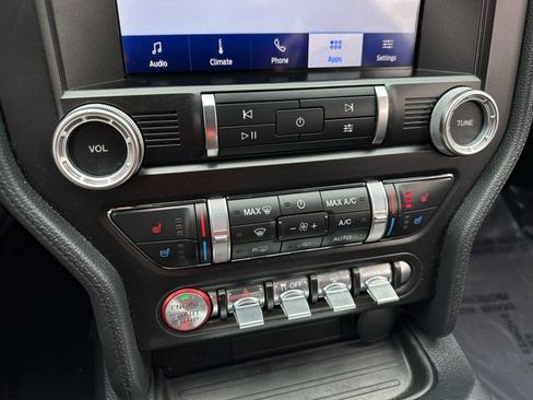 Used 2022 Ford Mustang Premium image 28