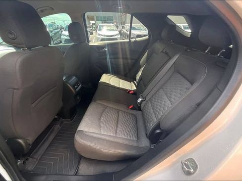 Used 2019 Chevrolet Equinox LT FWD image 26