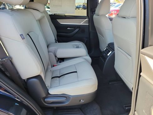 New 2026 MAZDA CX-90 3.3 Turbo w/ Preferred Package AWD/4WD image 19