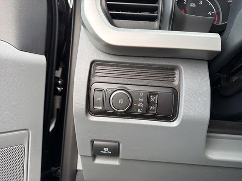 Used 2025 Ford F250 XL w/ STX Appearance Package AWD/4WD image 19