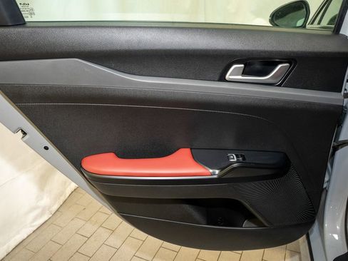 Used 2023 Kia K5 GT-Line w/ GT-Line Premium Package image 9