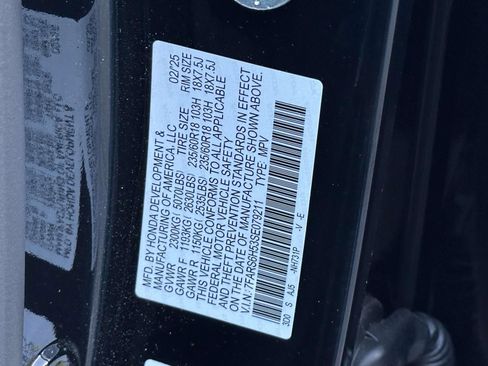 Used 2025 Honda CR-V Sport image 10