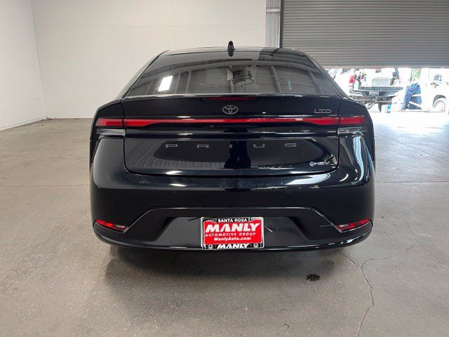 Used 2023 Toyota Prius Limited FWD image 4