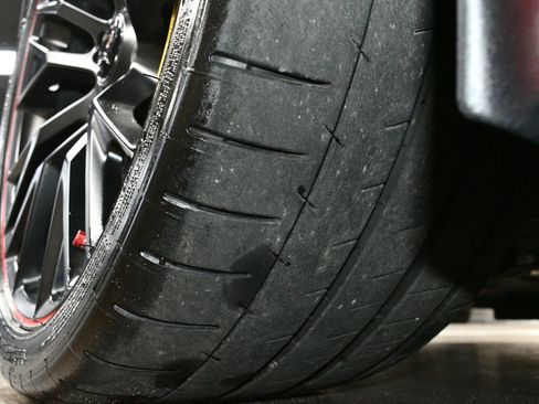 Used 2017 Chevrolet Corvette Z06 w/ Z07 Performance Package image 70