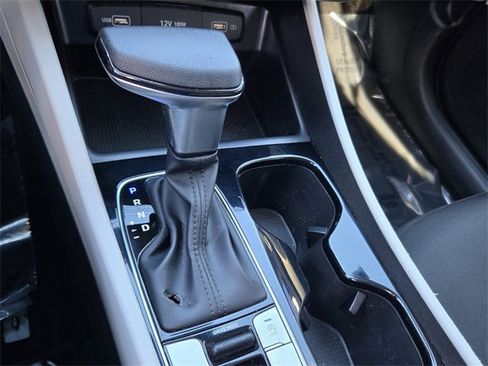 Certified 2022 Hyundai Tucson SEL w/ Winter Package image 22