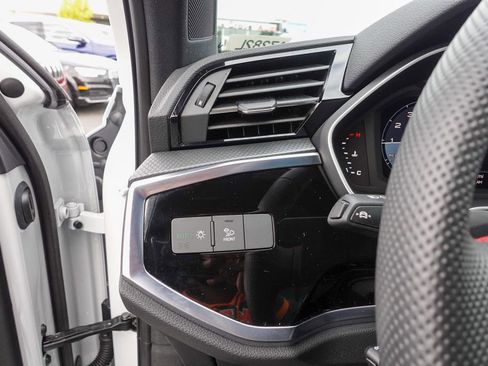 Used 2025 Audi Q3 2.0T Premium Plus w/ Premium Plus Package image 21